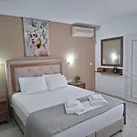 Apartamento House Elena