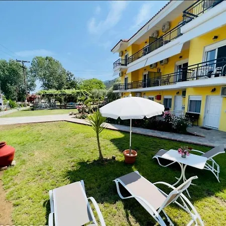 House Elena Apartment *