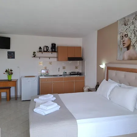 Apartment House Elena