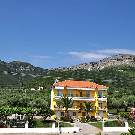 Apartment House Elena *