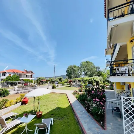 House Elena Апартаменты