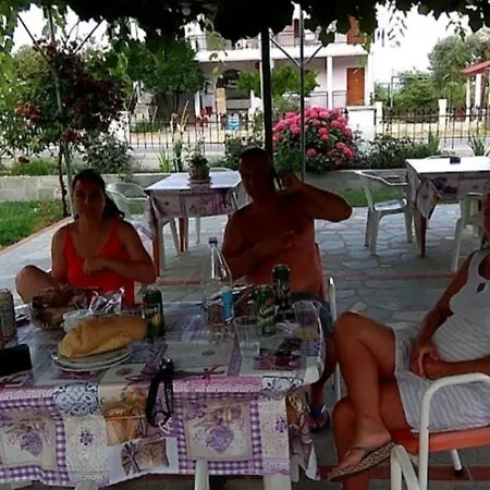 アパート House Elena コイニラ